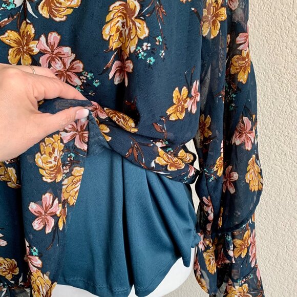LILY WHITE Green Floral High-Neck Long Sleeve Shirt XL NWT - Picture 7 of 9